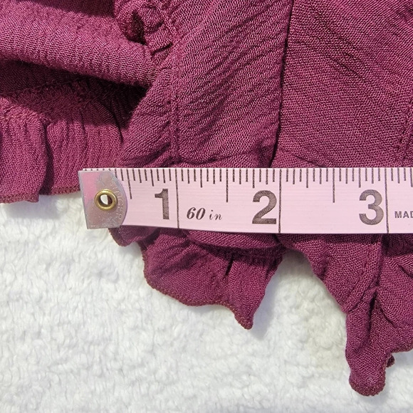 Mossimo Burgandy Ruffled Floral Embroidered Flutter Shorts Size M - Picture 6 of 8